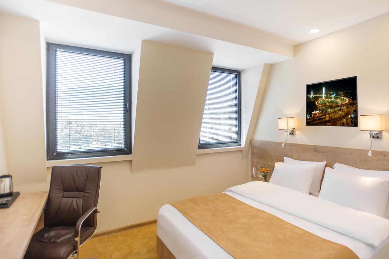 Bridge Boutique Hotel Tbilisi Buitenkant foto