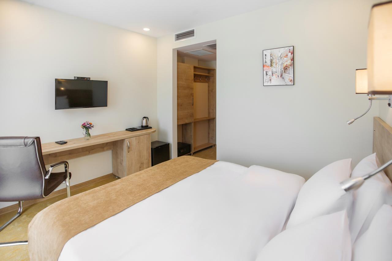 Bridge Boutique Hotel Tbilisi Buitenkant foto
