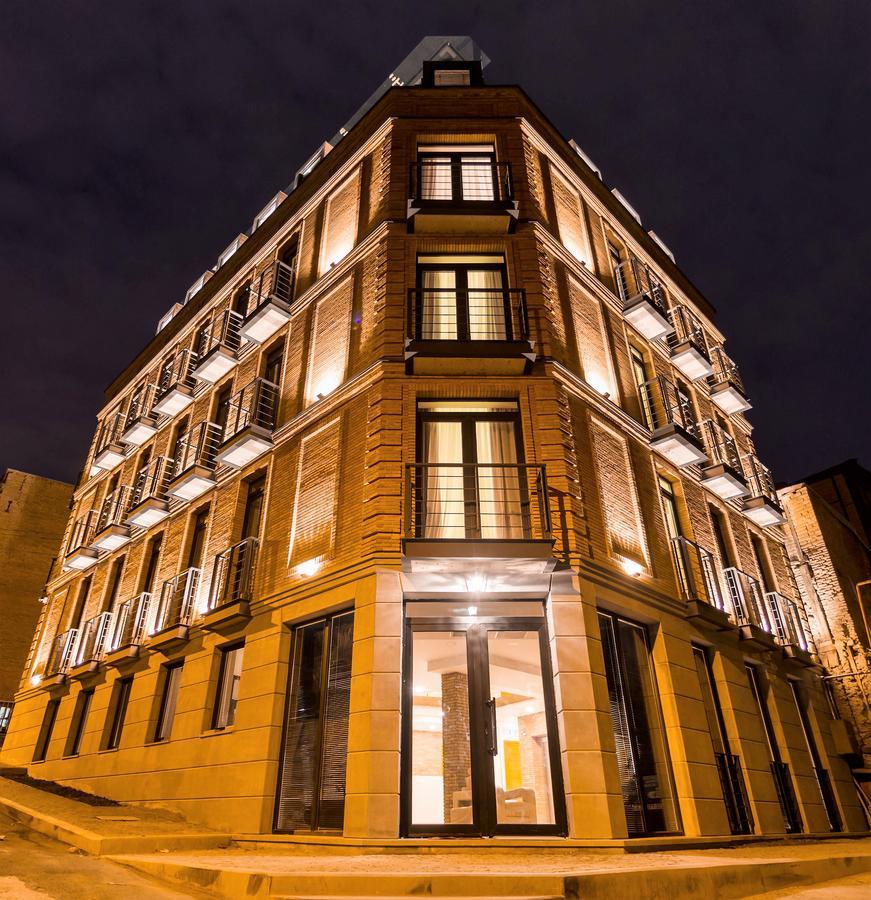 Bridge Boutique Hotel Tbilisi Buitenkant foto